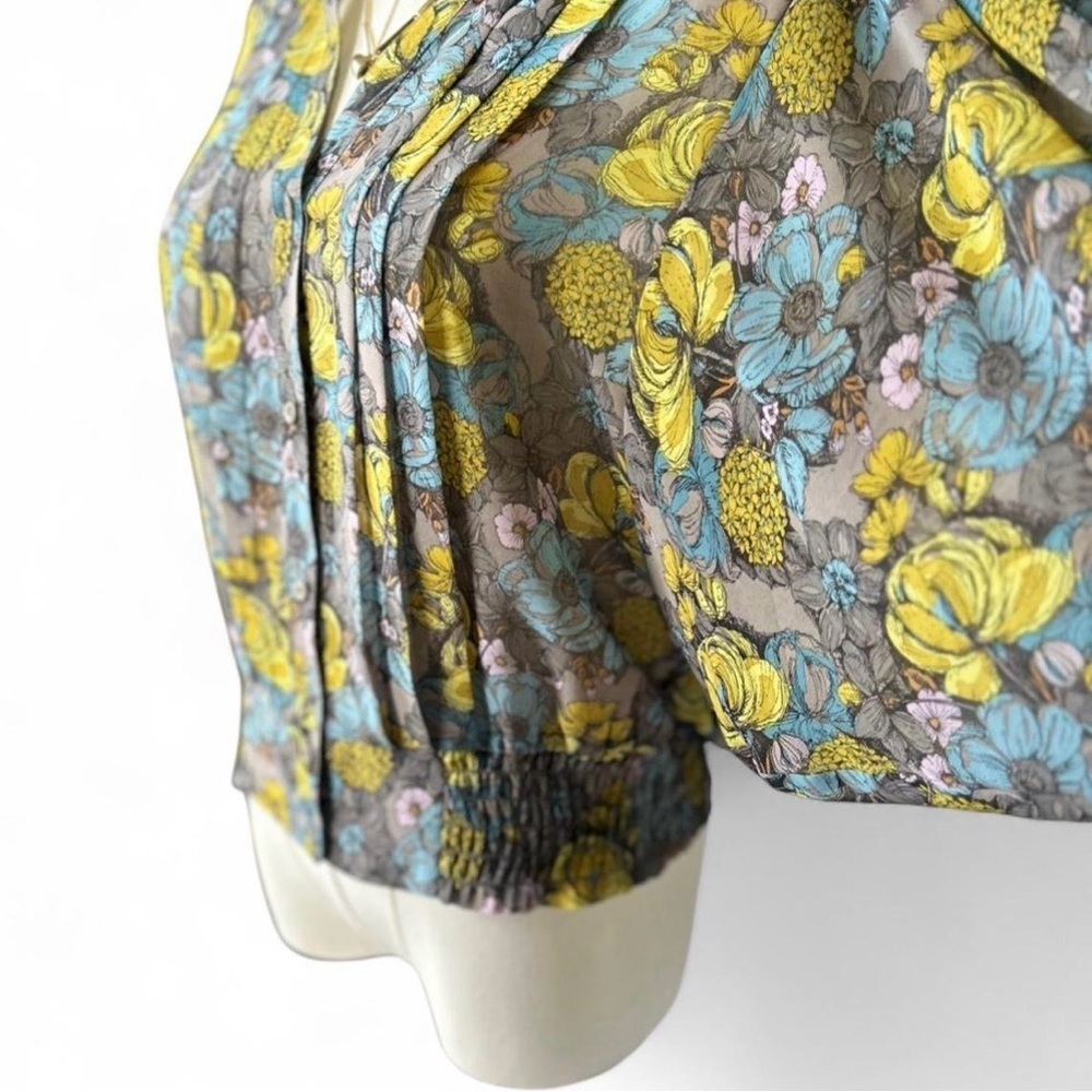 Hinge Sheer Floral Pleated Blouse Batwing Long-sleeved Button Down Size Small - Picture 2 of 7